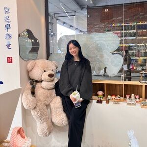 Meet your Posher, Jessica